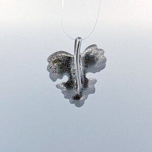 Estate Sterling Silver 925 Textured Leaf Pendant 3.4g No Chain Vintage Jewelry
